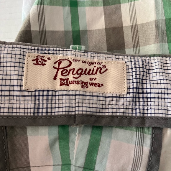 Penguin Shorts - Picture 3 of 4